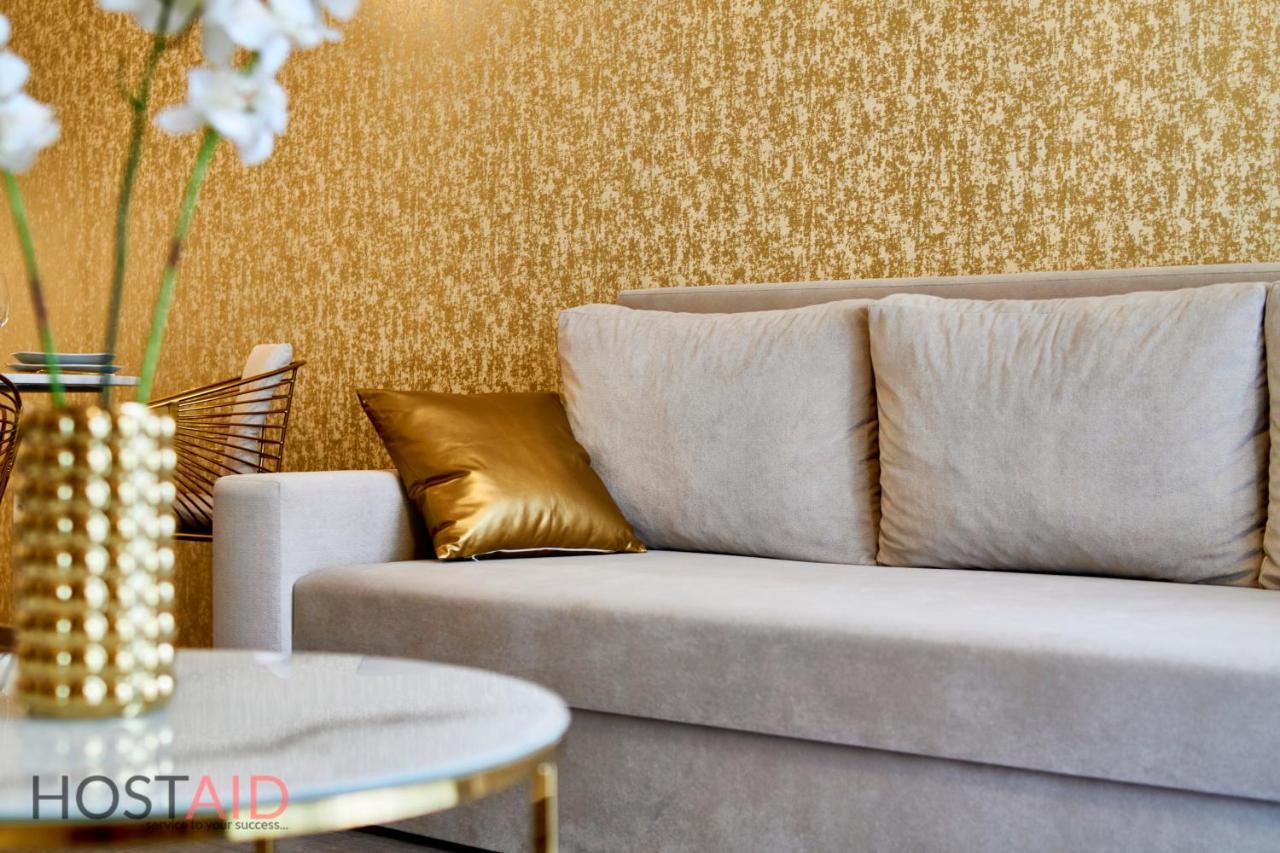 Azur Apartment - Hostaid Шиофок Экстерьер фото
