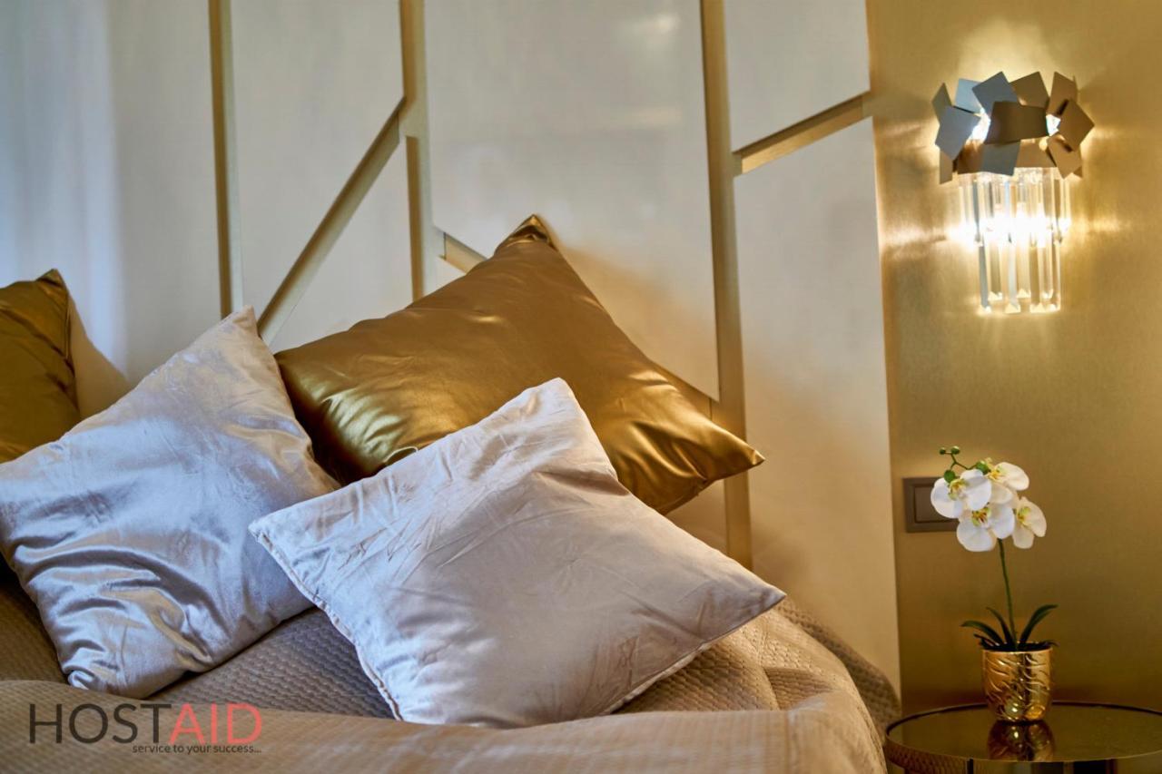 Azur Apartment - Hostaid Шиофок Экстерьер фото
