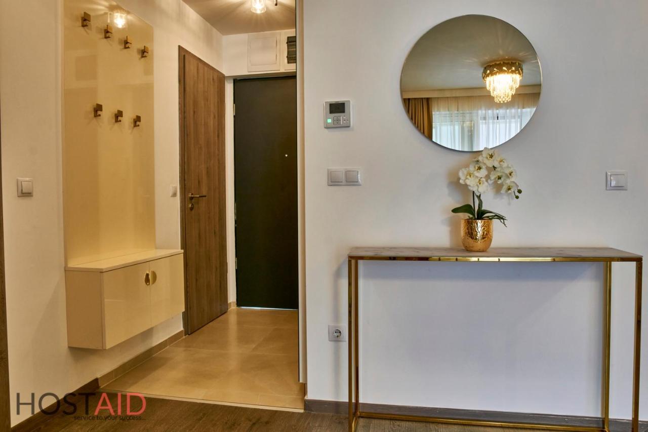 Azur Apartment - Hostaid Шиофок Экстерьер фото