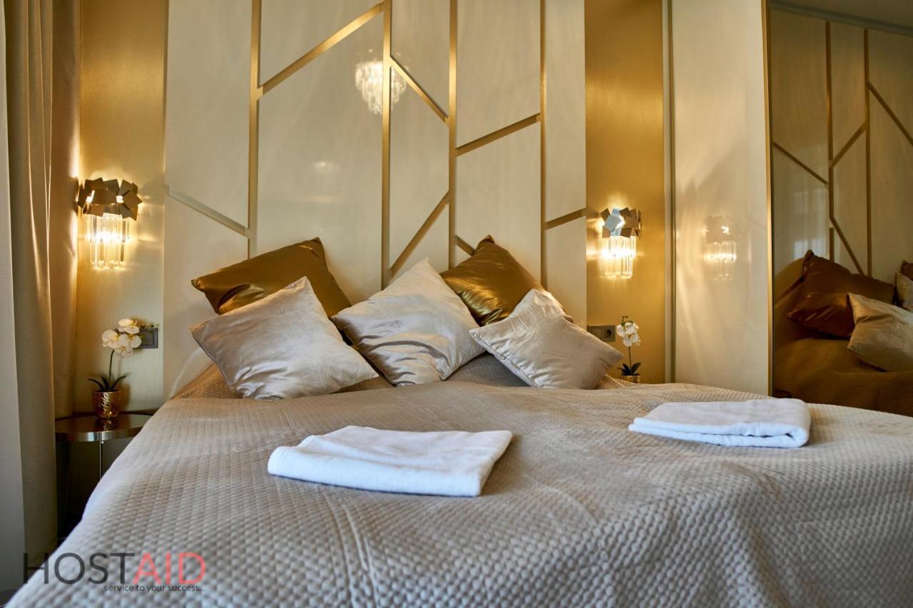 Azur Apartment - Hostaid Шиофок Экстерьер фото