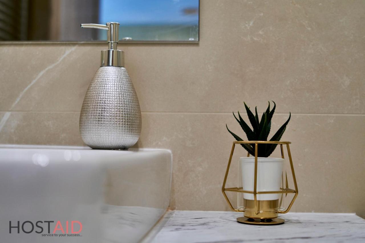 Azur Apartment - Hostaid Шиофок Экстерьер фото