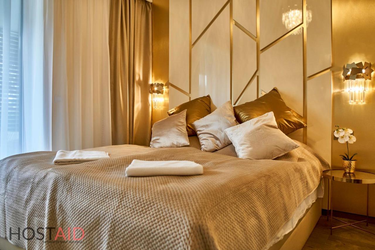 Azur Apartment - Hostaid Шиофок Экстерьер фото